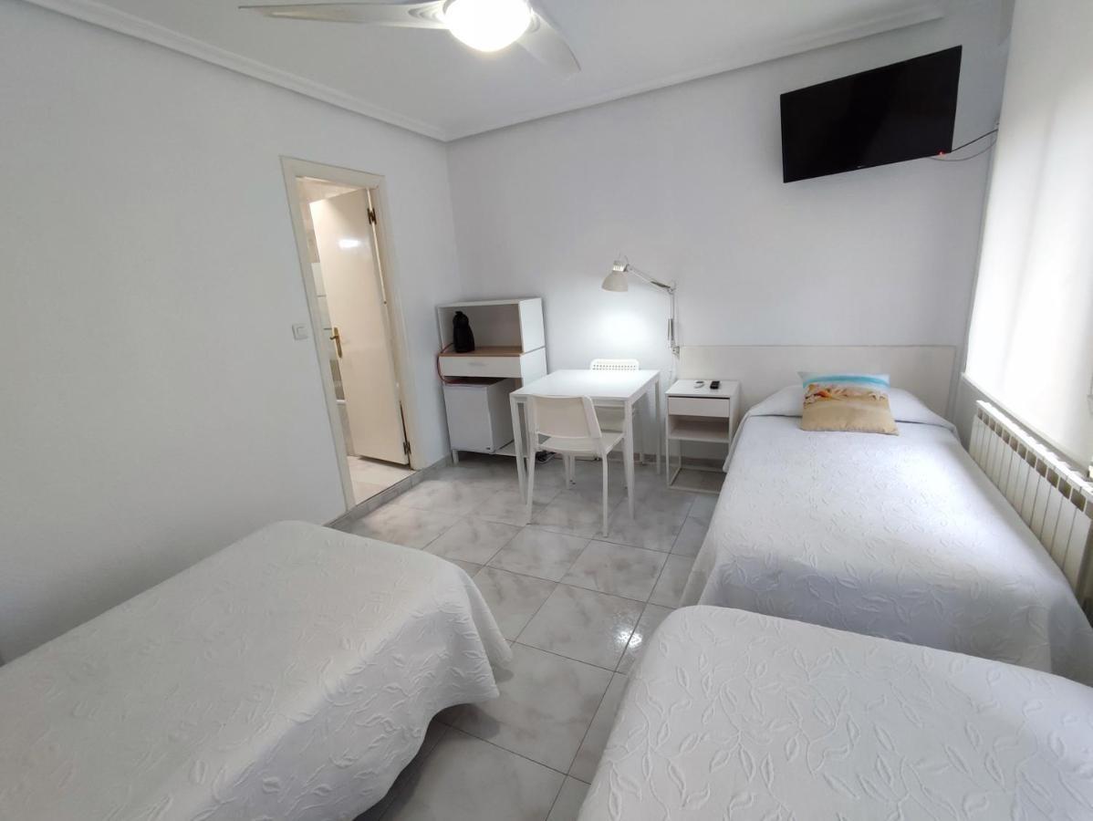 Hostal Lucy Santender Kültér fotó