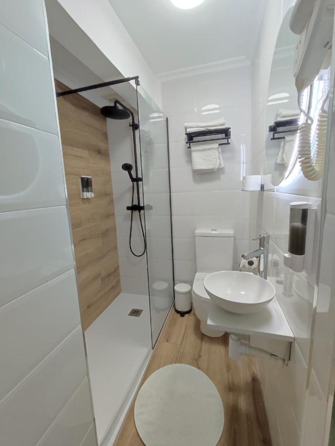 Hostal Lucy Santender Kültér fotó