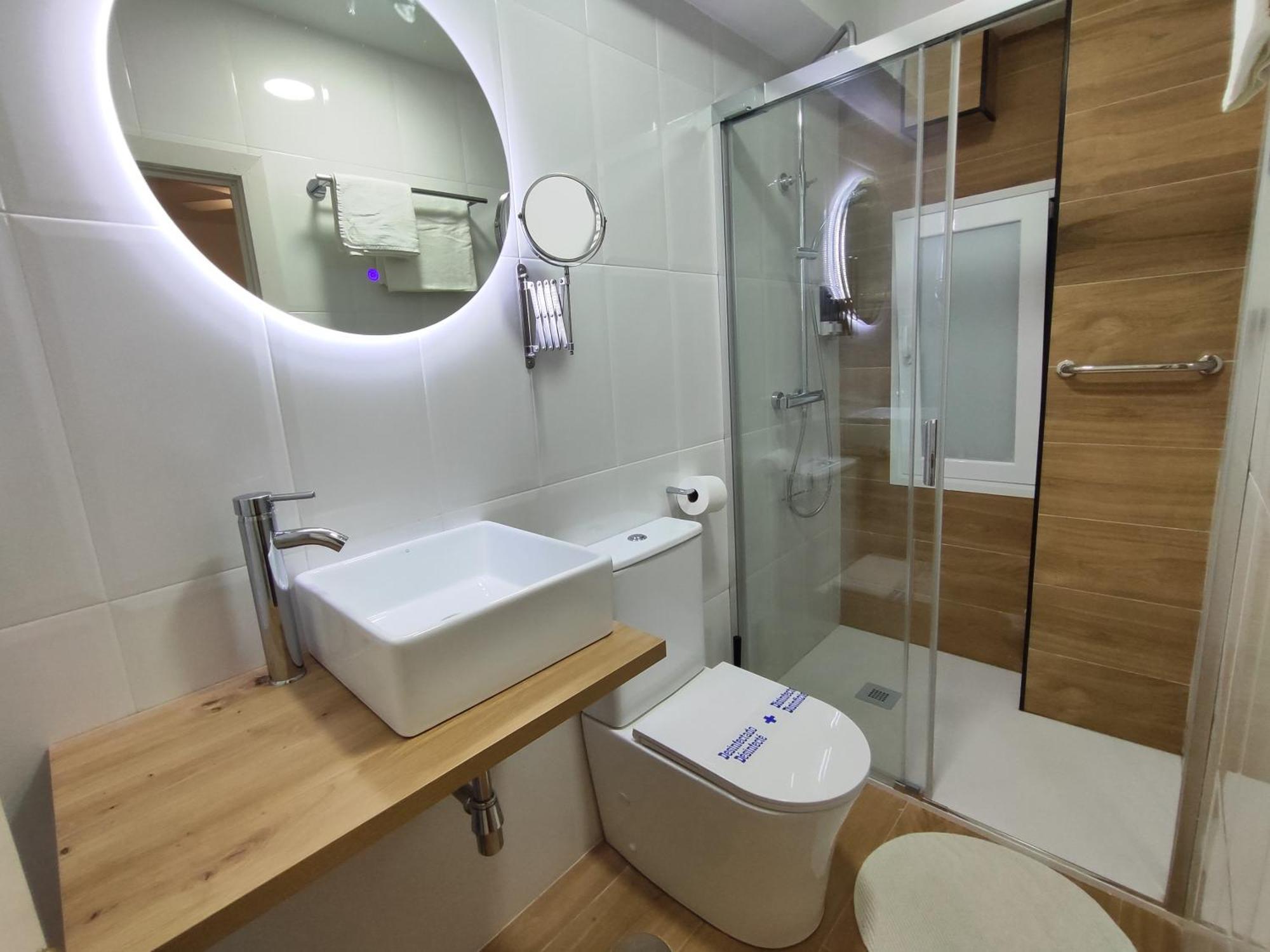 Hostal Lucy Santender Kültér fotó